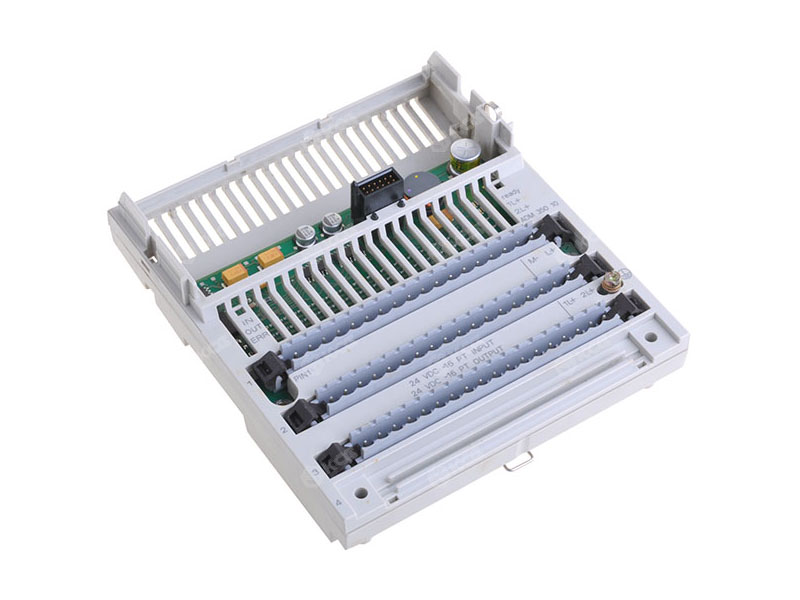 SCHNEIDER<br/>170ADM35010