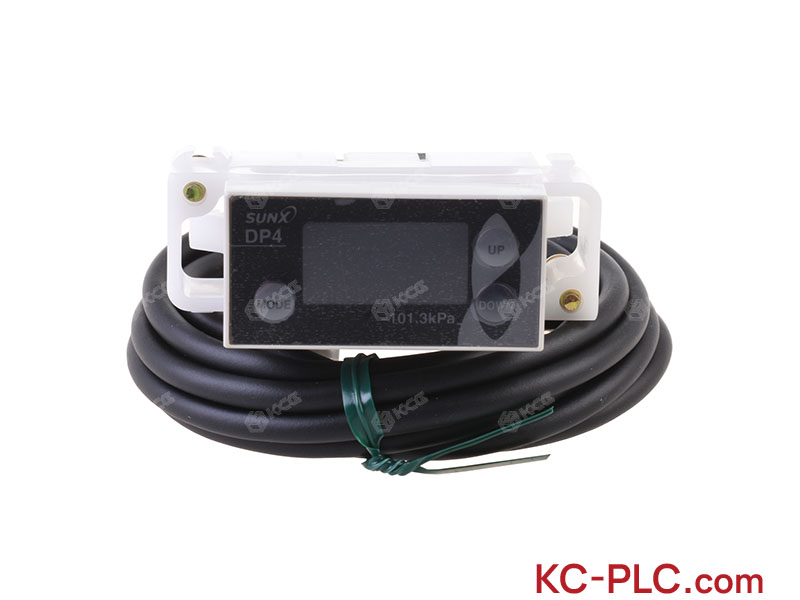 SUNX<br/>DP4-50P