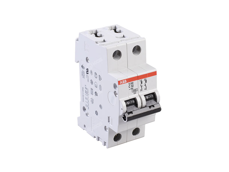 ABB<br/>S202-C32
