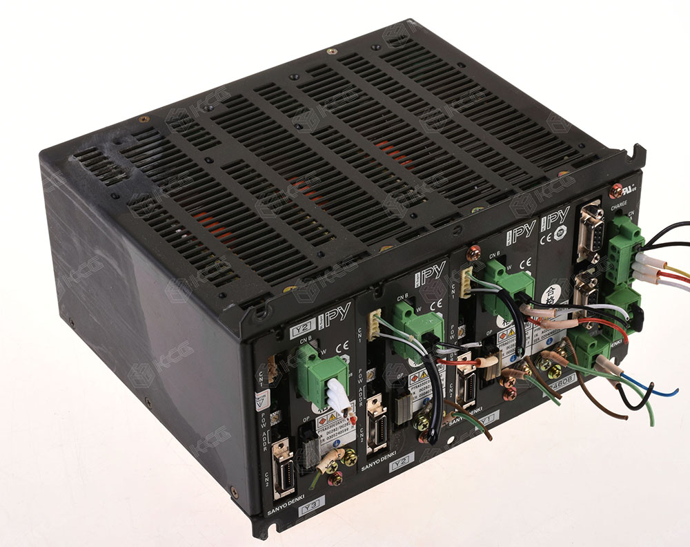 SANYO DENKI PYRA030E0XXYP00 PYRPB10E100 BL Super PY 伺服驅動模組組合外觀