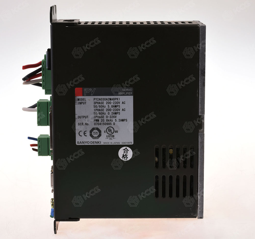 SANYO DENKI PY2A030A2MABPK1 BL Super PY 伺服驅動放大器銘牌與側面外觀