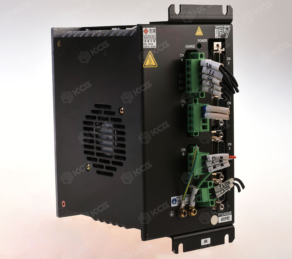 SANYO DENKI PY2A050E4XXYPH2 Servo Amplifier CN1 CN2 CN3 CN4 連接器及端子台