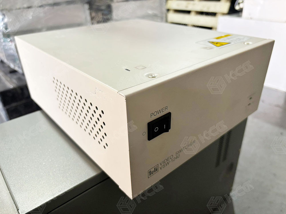 TELI VSW-1240 VIDEO SWITCHER 工業用影像切換器正面