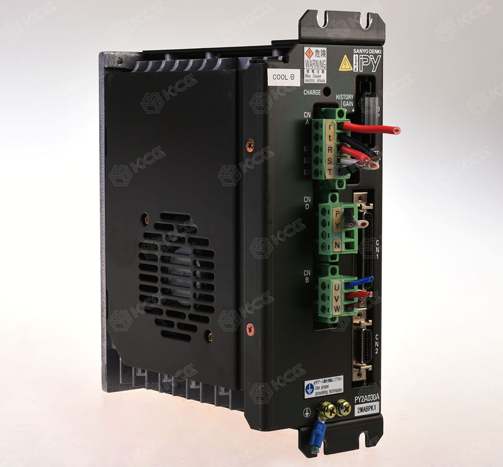 SANYO DENKI PY2A030A2MABPK1 Servo Amplifier CN1 CN2 連接器及電源端子